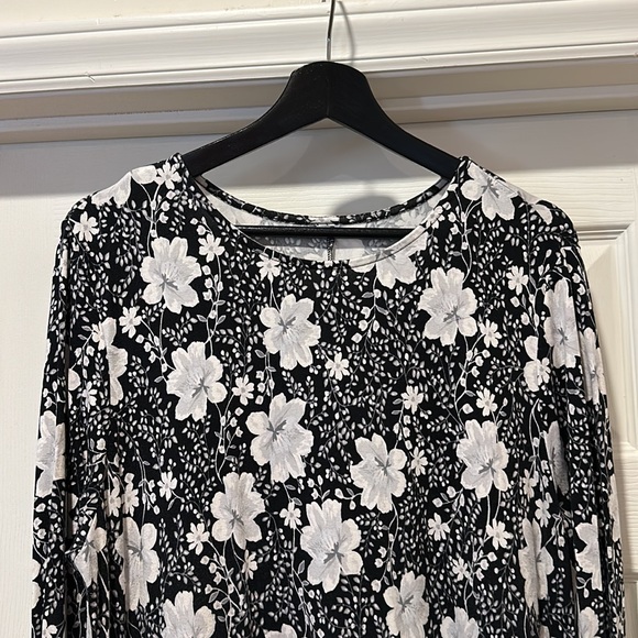 Old Navy XL Dress - Picture 3 of 6